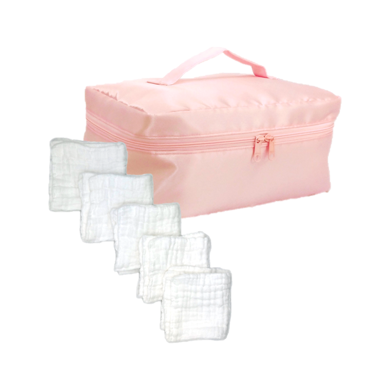 先輩ママ考案の便利なバニティポーチ おでかけが楽しくなるオムツ入れ